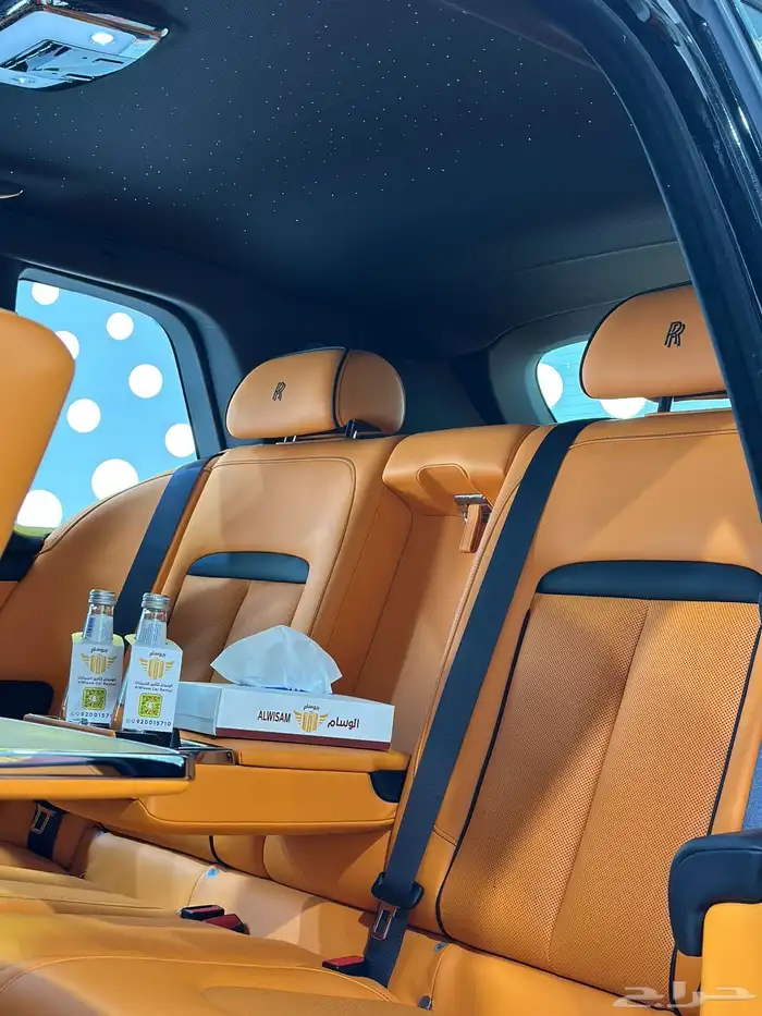 جيب رولز كولينان للايجار 17