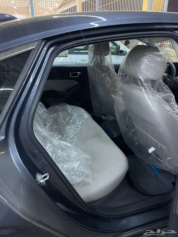 هوندا سيفك LX موديل 2025 عداد قليل جدا 10