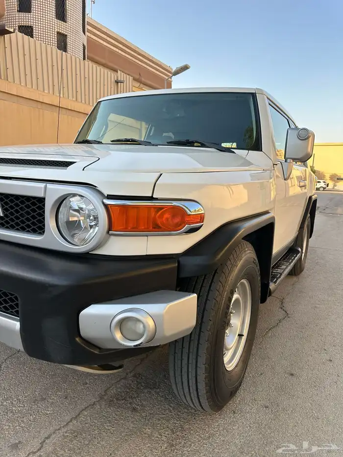 للبيع اف جي كروزر 2016 إكستريم 10