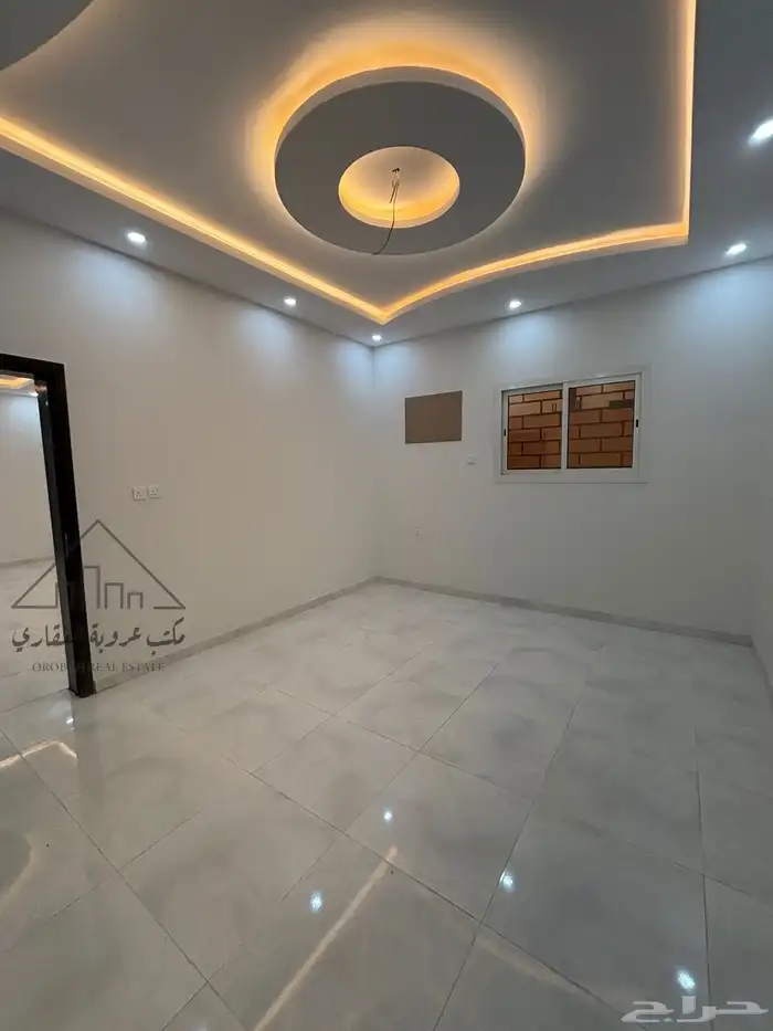 للبيع شقق تمليك دور ارضي مشب تبوك حي الاخضر 12