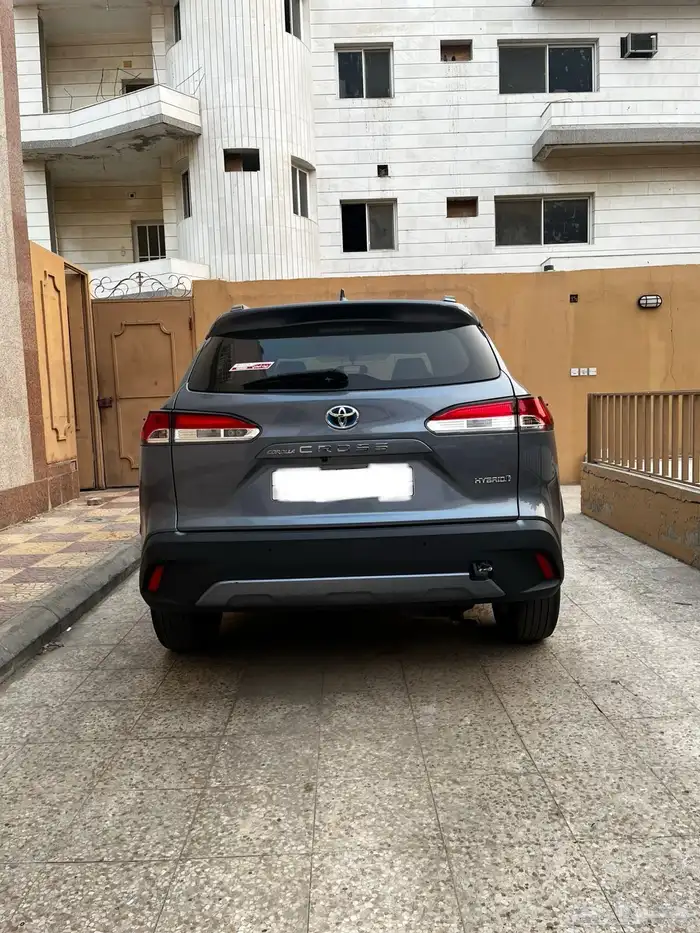 كورولا كروس هايبرد 2023 3