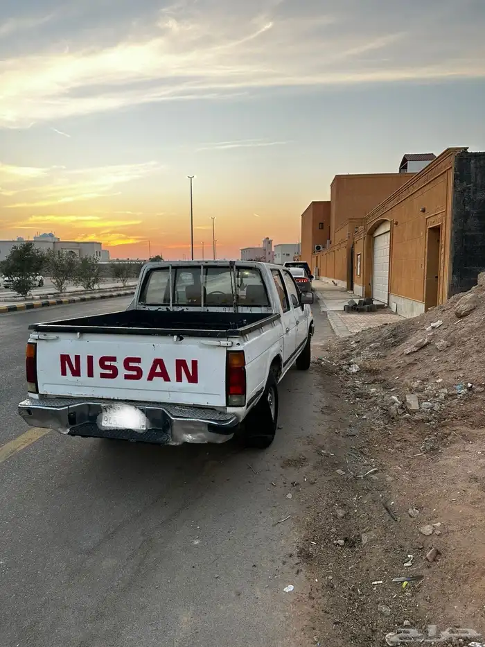 نيسان بك اب داتسون 1989 ددسن للبيع استمارة جدبدة 1