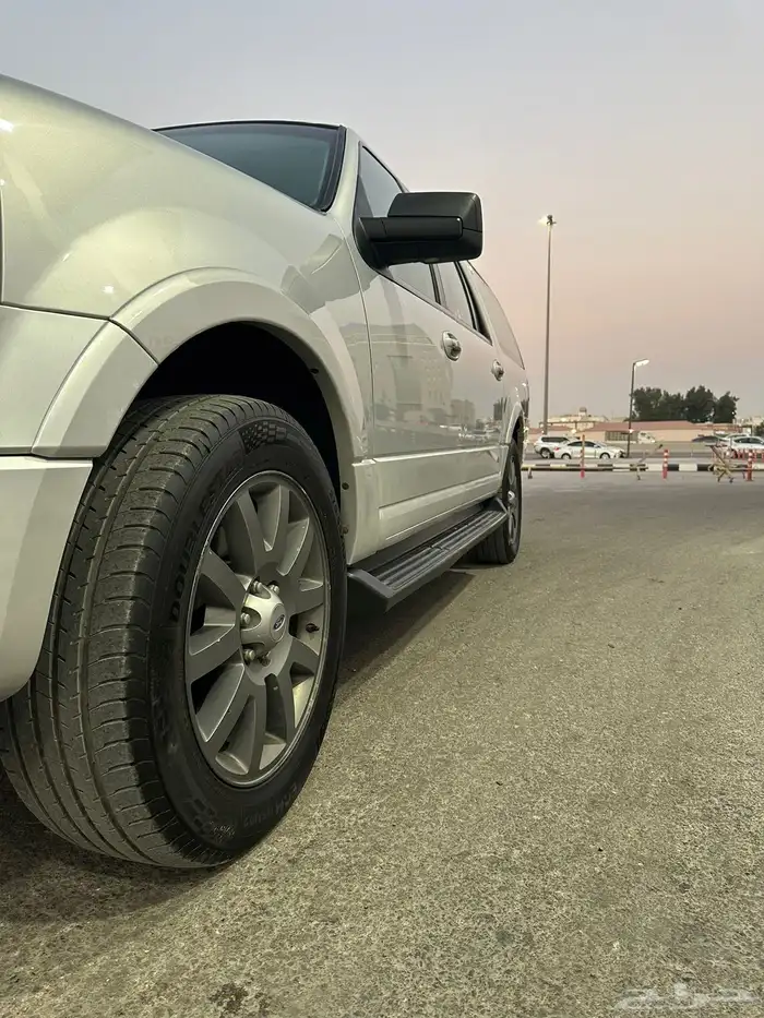 للبيع فورد اكسبدشن موديل 2012 شاص طويل 11