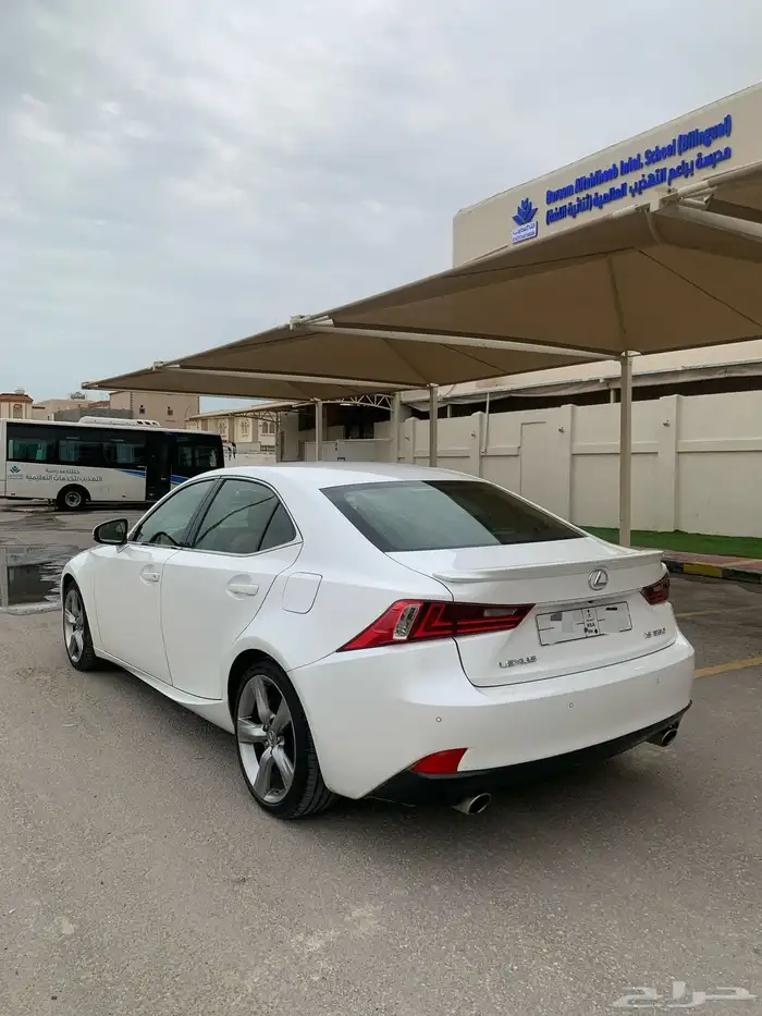 لكزس is350 ممشى قليل 2014 2
