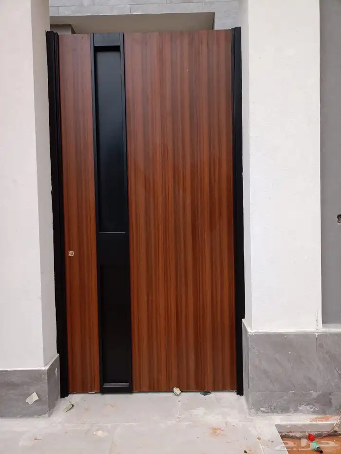 هناجر وابواب حديد وسواتر 10