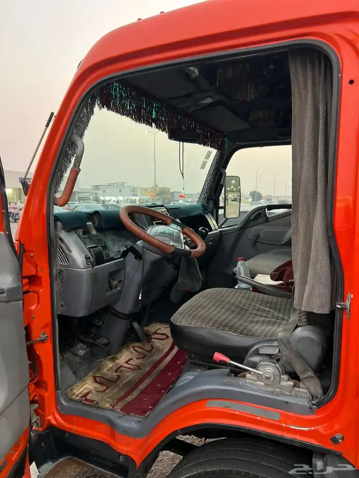 ميتسوبيشي سطحه هيدروليك2007 الاحساء 2