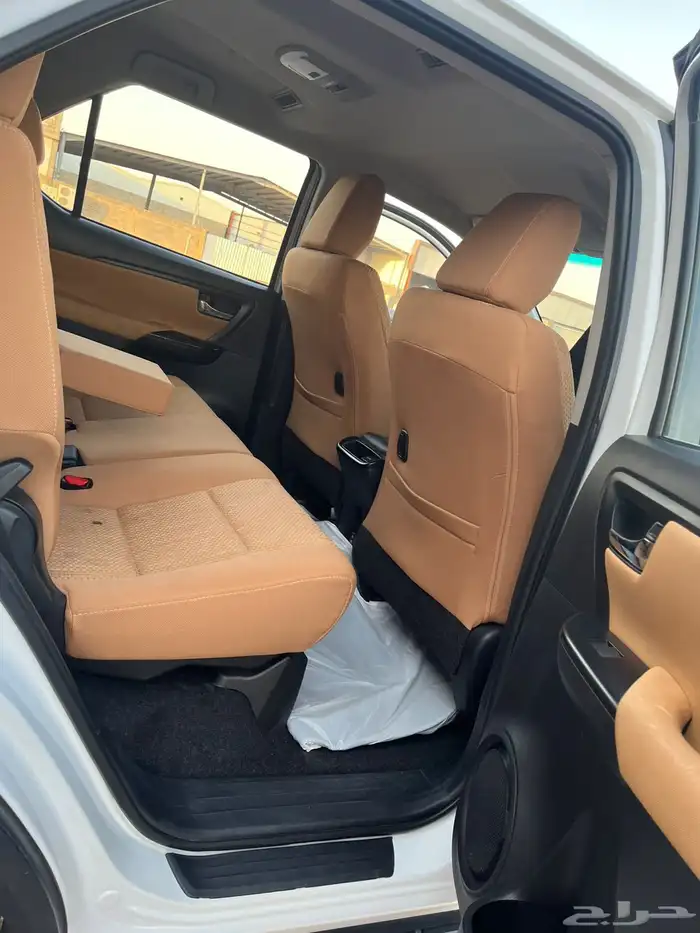 فورتشينر 2023 بدون دبل 15