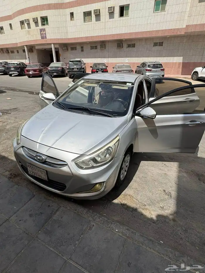 هيونداي اكسنت 2016 ( 1600cc) 3