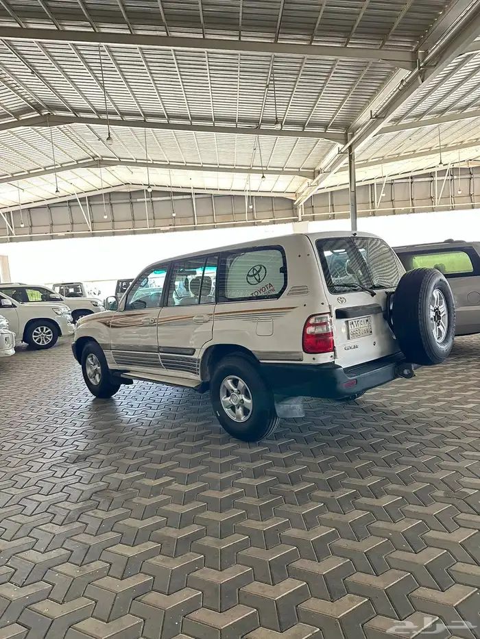 لاندكروزر 99 فل كامل دفلك فتحة ثلاجة موتر طيب للمستخدم 8