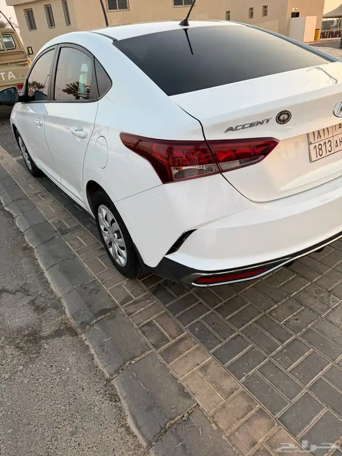 اكسنت 21 للبيع 3