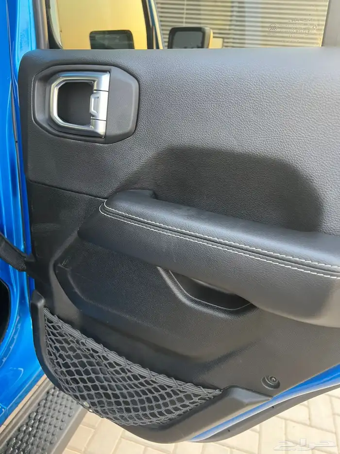 جيب رانجلر صحارى 2022 15