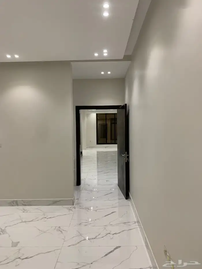 للبيع فيلا دوبلكس مختصره للعوائل الصغيره بسعر معقول 730 9