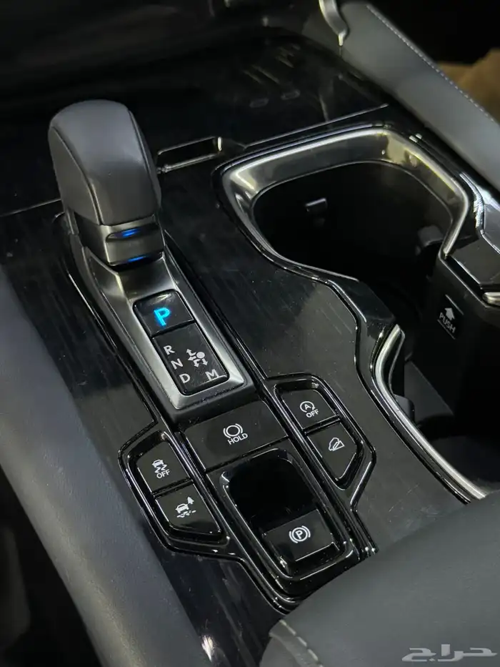 لكزس RX 350 2023 ( بحالة الوكالة ) 13