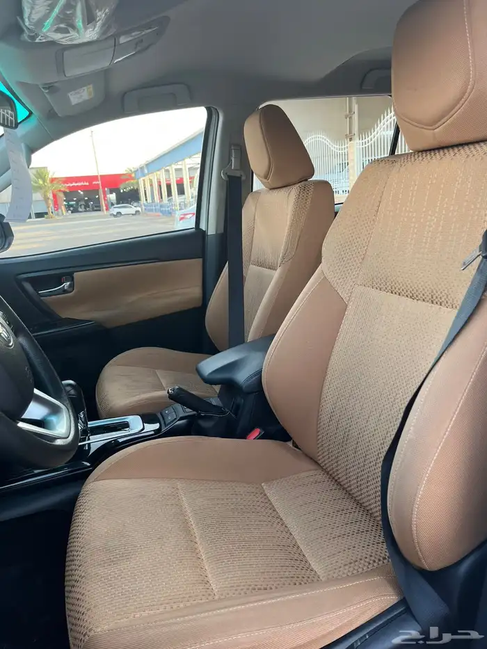 فورتشينر 2023 بدون دبل 10