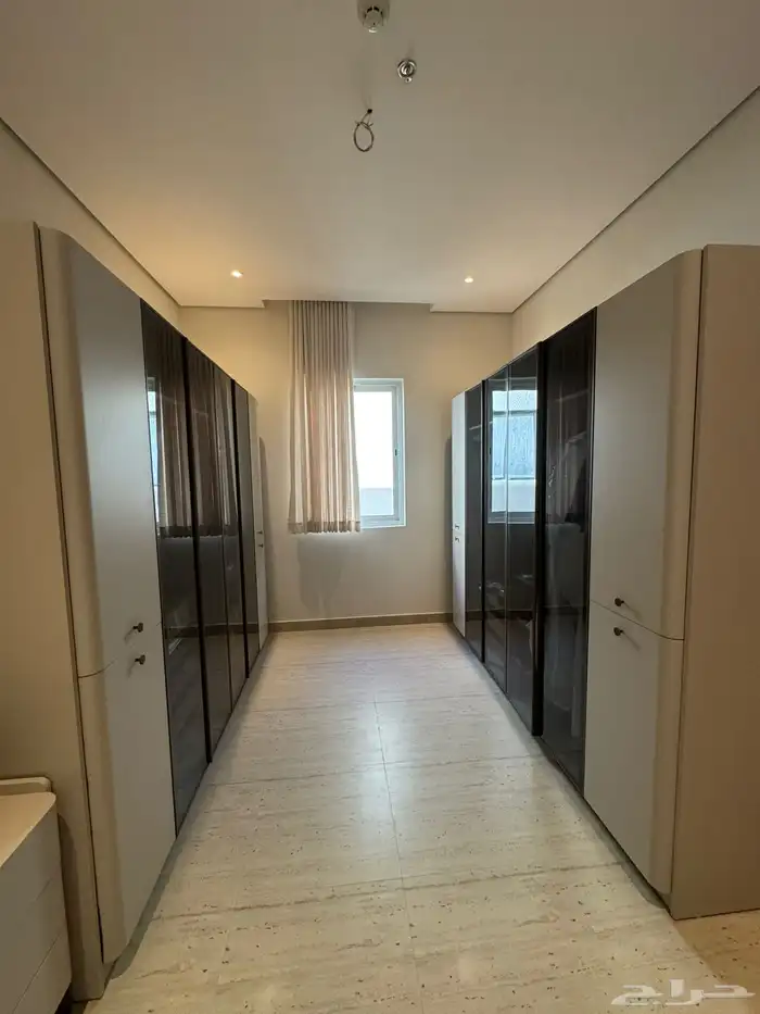 تاون هاوس راقي للإيجار (مؤثث بإثاث فاخر) 5