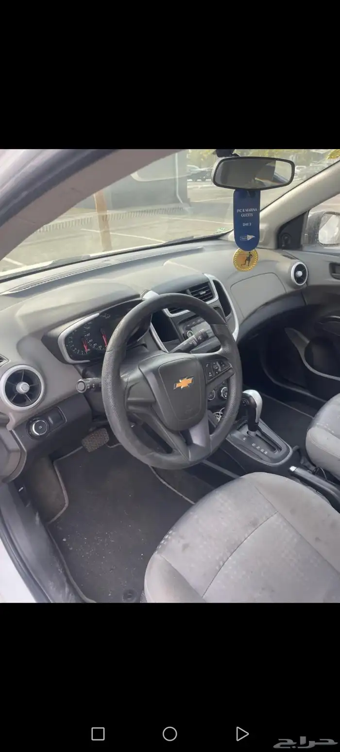 سيارة افيو للايجار الشهري او السنوي 2