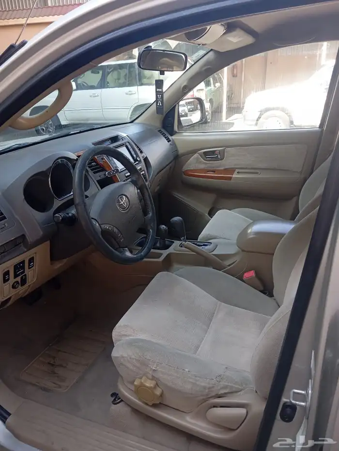 فورتشنر 2009 4