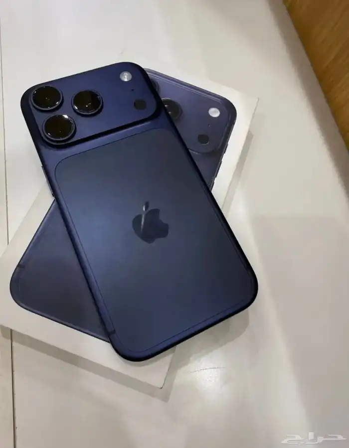 ايفون 17 برو العادي الون كحلي 256 قيقا 6