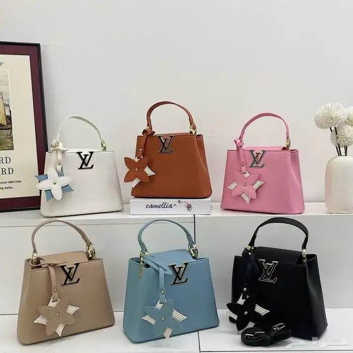 شنط ماركات كمية (جملة وتجزئة) أسعار حرق... (90-180) ريال... 8