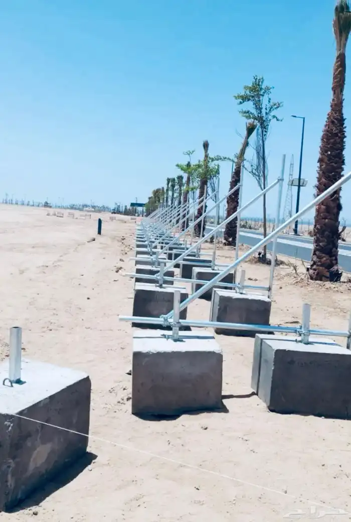 حواجز خرسانية مناهيل 14