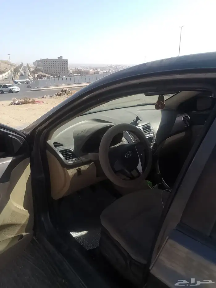 اكسنت مديل 2012 4