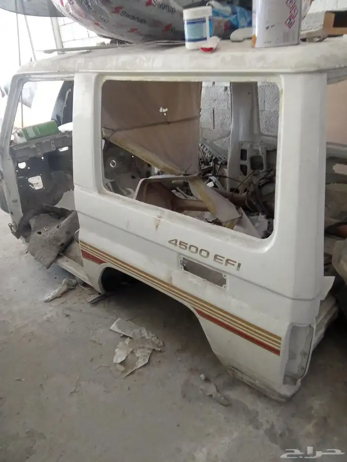 غماره بودي كامل مع الابواب جيب 2009. نظيفه لا تخلو من الرش 2