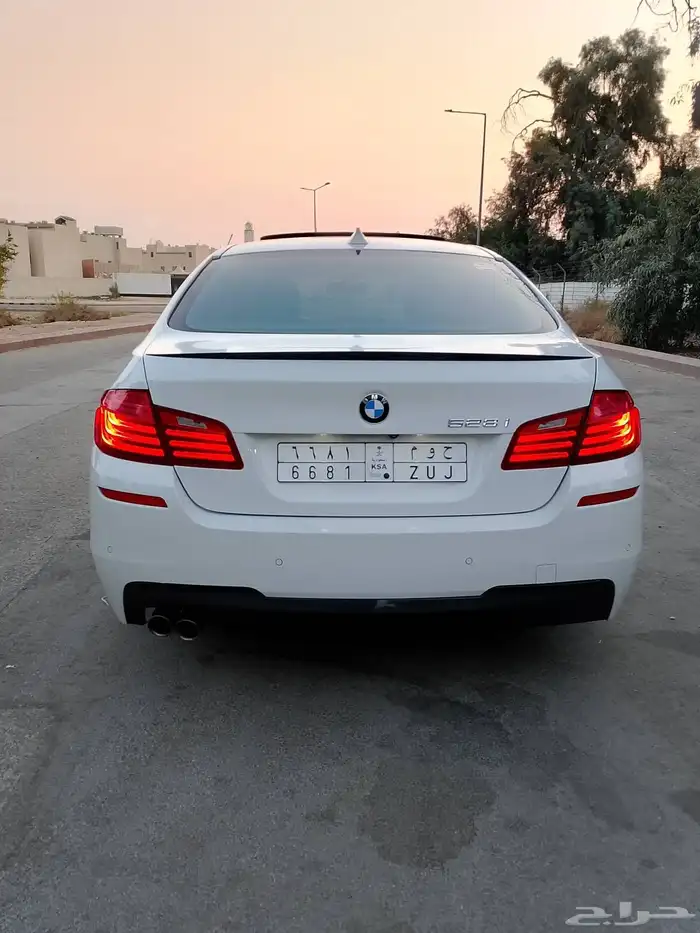 بي ام 528 كت ام نظيفة جدا 4