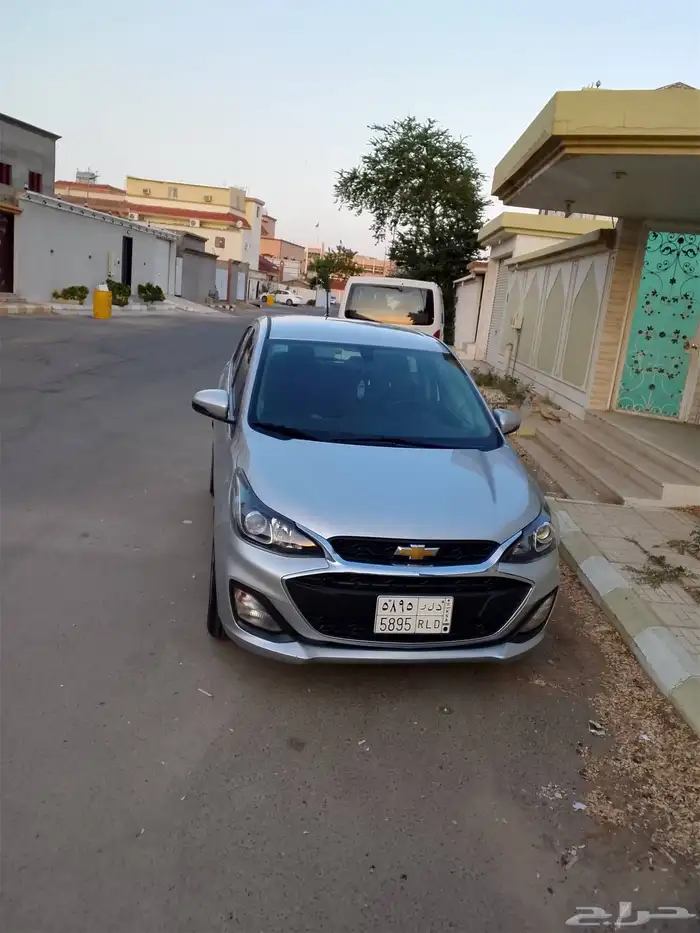 السلام عليكم السبارك للبيع شفروليه 2020 الممشى 70الف 0