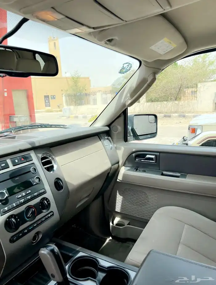 فورد اكسبيدشن 2012 4