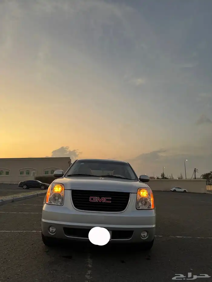 يوكن جمس 2010 . 1