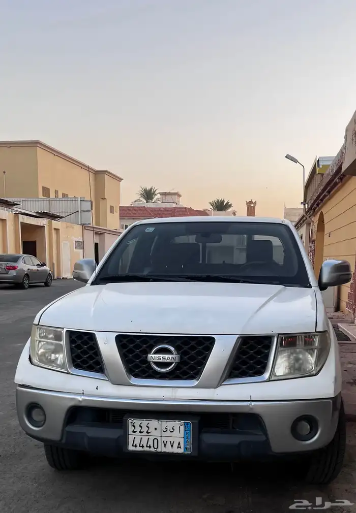 للبيع نيسان نفارا LE 2
