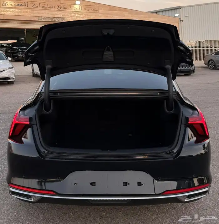 كيا K8 2023 فل كامل 6 سلندر 6