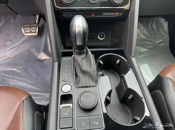 فلوكس واجن تيرامونت فل كامل R-Line 9