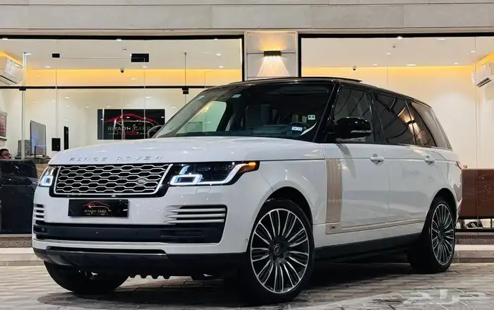 رنج روفر 2020 V8 لاونق ( بحالة ممتازة ) 1