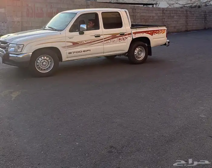 هايلكس للبيع2002 3