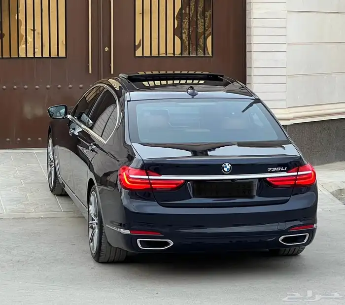 BMW - Li730 - - 2019 بي ام دبليو - سعودي - فل 24