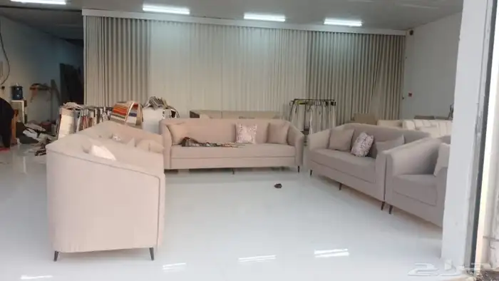 تفصيل كنب وستاير ويفي وستائر فندقيه باعلى المقاييس والجوده 4