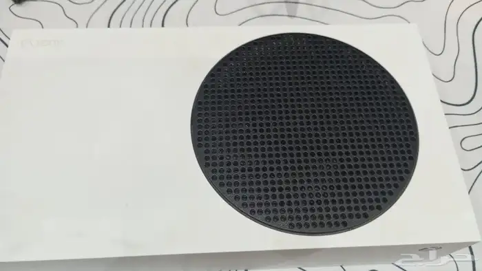 اكس بوكس اس للييع مع اغراضه بدون يد 1