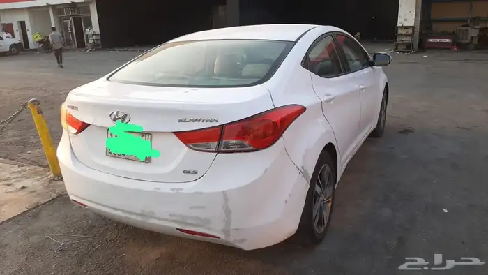 بدي وكاله ماعدا الرفرف الأمامي تم تغييره نفس اللون 0