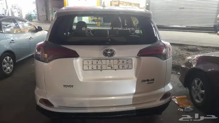 سيارة تايوتا راف فول للبيع 5