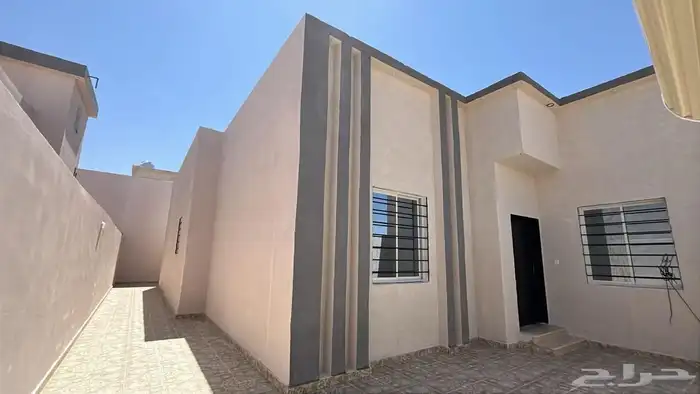 فيلا للبيع جديدة حي السنبله الدوادمي 0