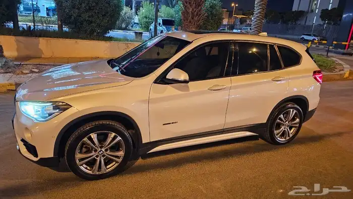 BMW X1 وكالة -55 ألف -نظيف جدا 7