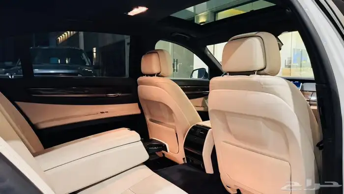 بي ام دبليو 730Li 2015 ( بحالة ممتازة ) 8