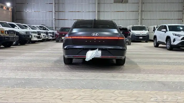 هيونداي ازيرا 2025 كلاسيك الوعلان ممشى قليل 4