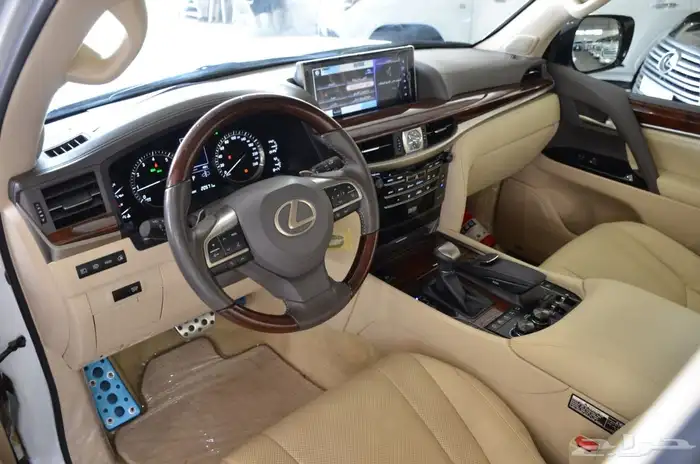 لكزس LX570 S 2021 4