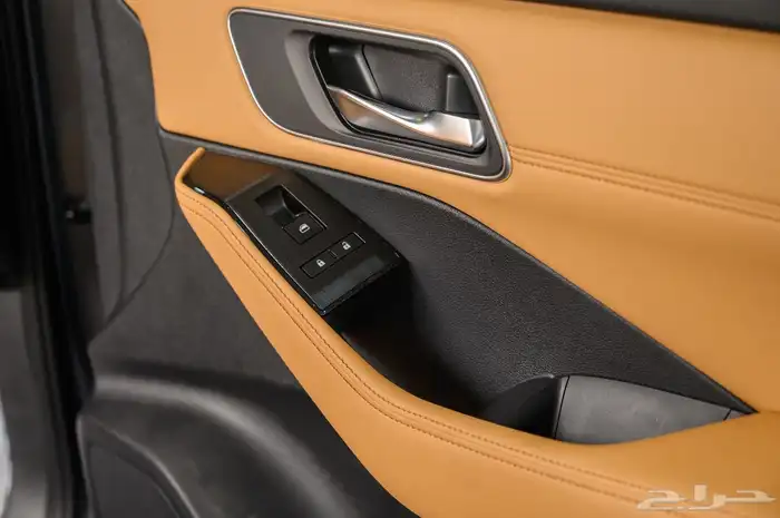 نيسان اكس تريل SV بلس دابل مقاعد جملي -7 راكب موديل 2025 19