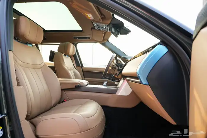2025 رنج روفر اوتوبيوجرافي P400 V6 ضمان خمس سنوات جديد 7