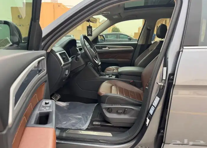 فلوكس واجن تيرامونت فل كامل R-Line 7