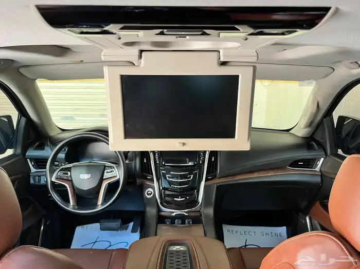 2015  Cadillac Escalade Premium 13