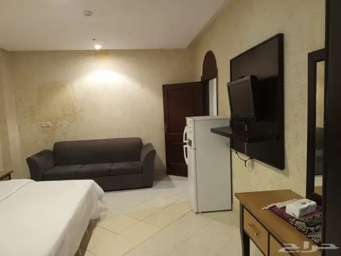 شقق مفروشة للايجار الشهري جده حي الفاروق كيلو 10 8